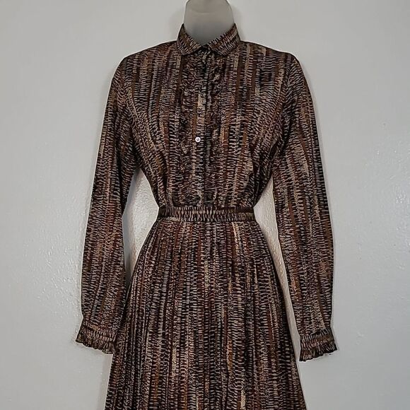 Vintage Jaeger Long Sleeve Ruffle Pleated  Skirt Suit - Picture 3 of 12